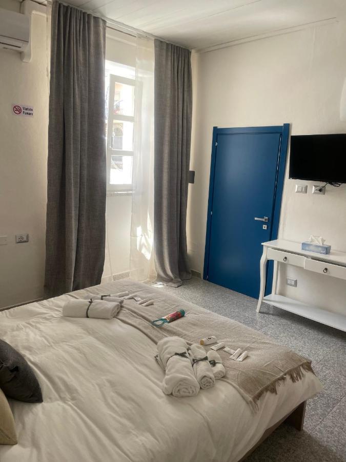 St.Joseph Bed & Breakfast Олбия Екстериор снимка